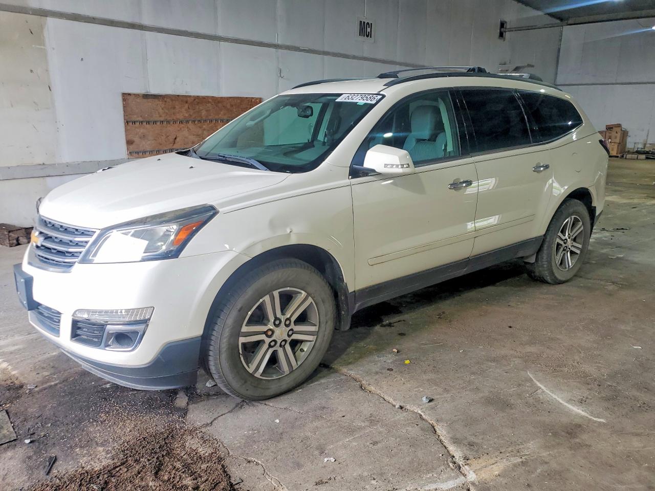 1GNKVHKD5FJ195046 · 2015 CHEVROLET TRAVERSE