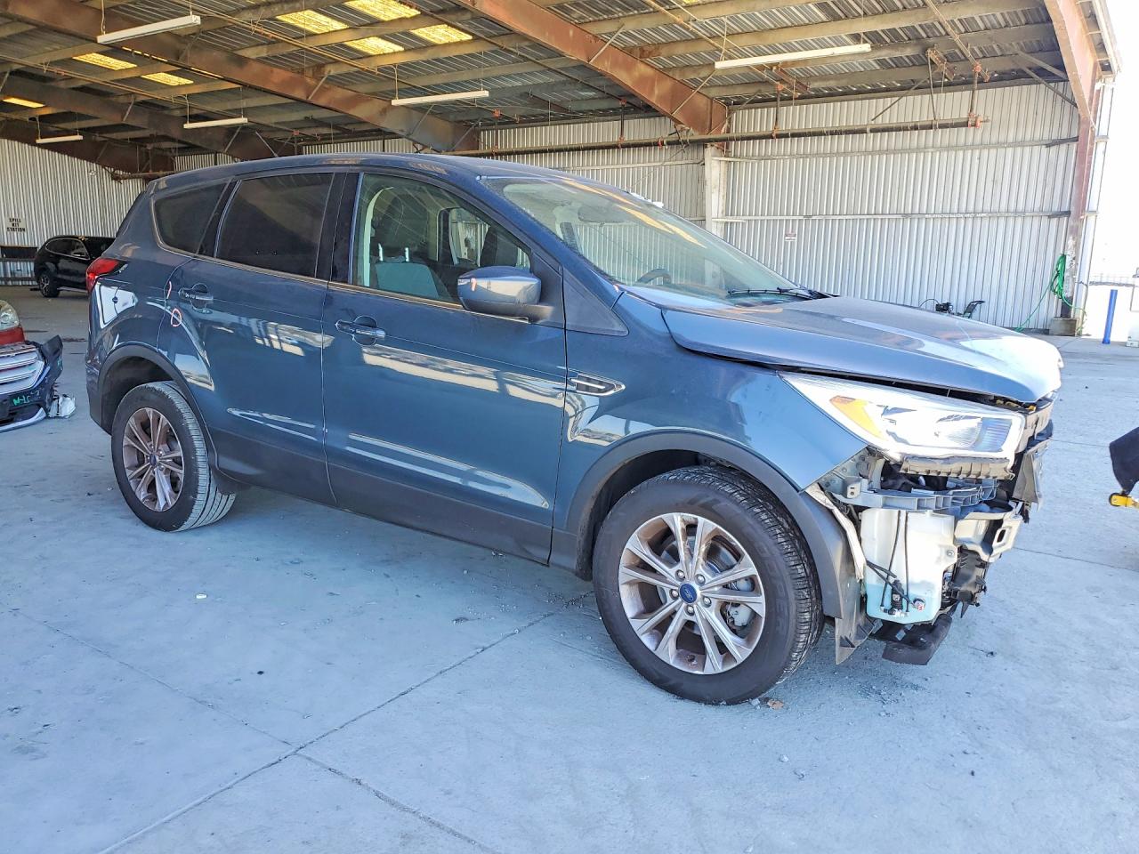 1FMCU0GD6KUA06368 · 2019 FORD ESCAPE · 4/14