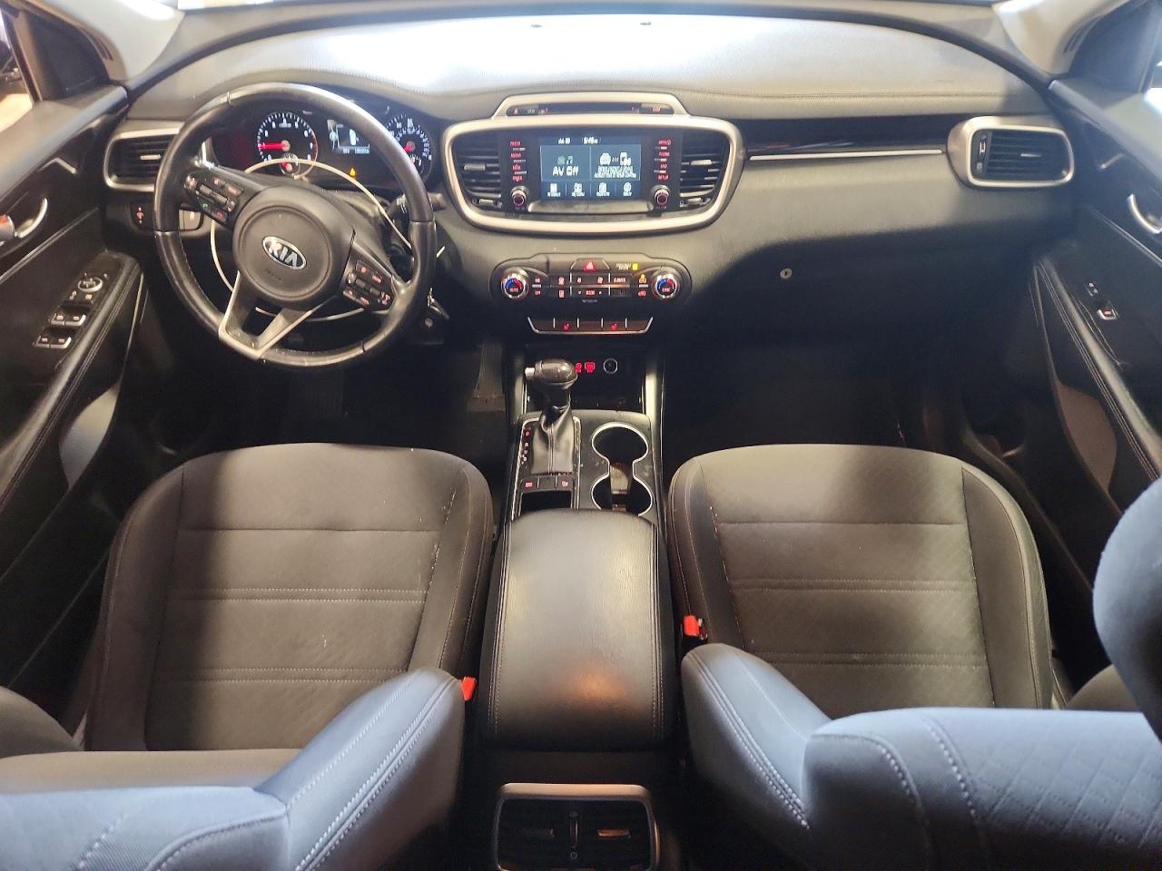 5XYPG4A35JG409536 · 2018 KIA SORENTO · 8/13