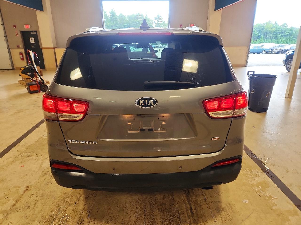 5XYPG4A35JG409536 · 2018 KIA SORENTO · 6/13
