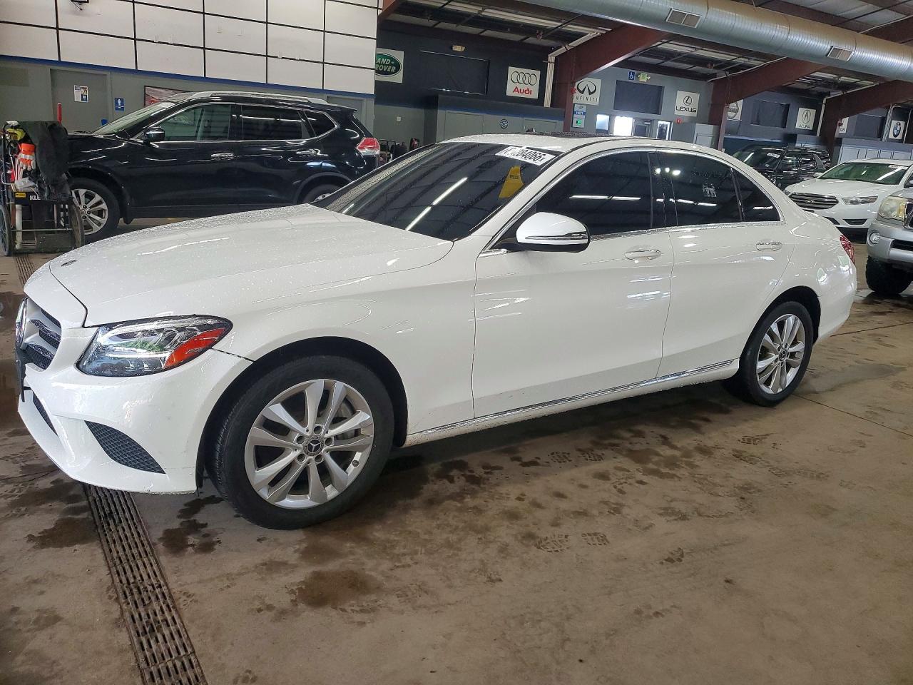 55SWF8EB7KU288832 · 2019 MERCEDES-BENZ C