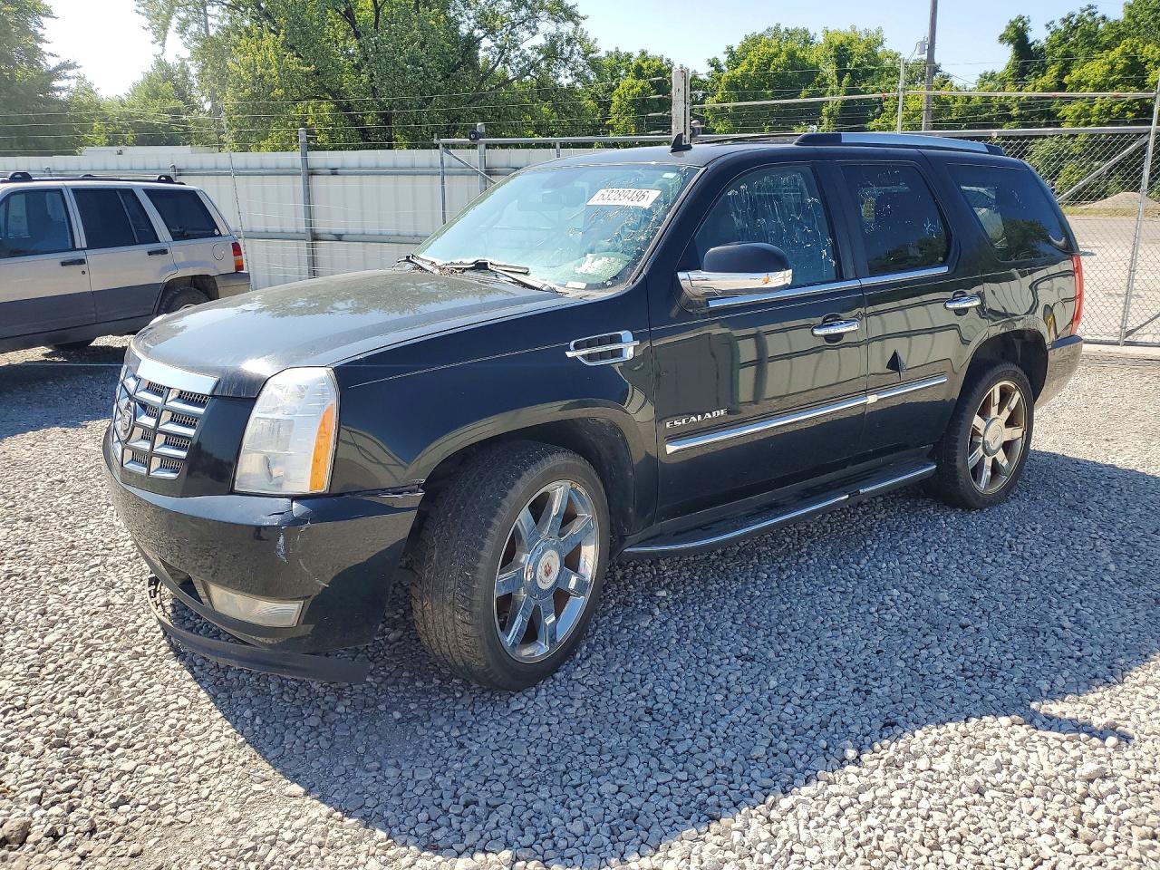 1GYS4BEF1BR131470 · 2011 CADILLAC ESCALADE