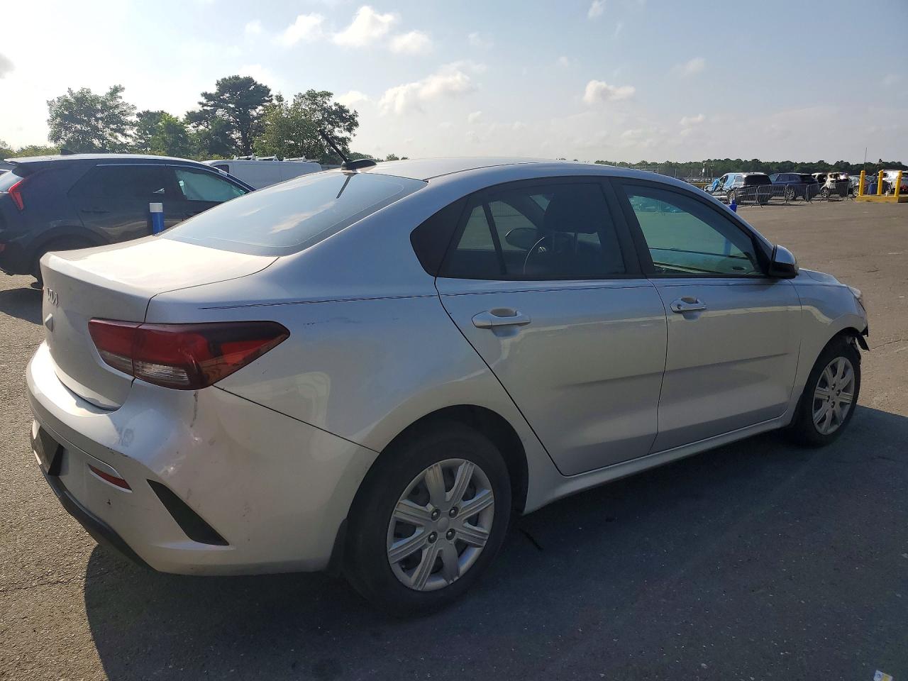 3KPA24AD8NE497336 · 2022 KIA RIO · 3/12