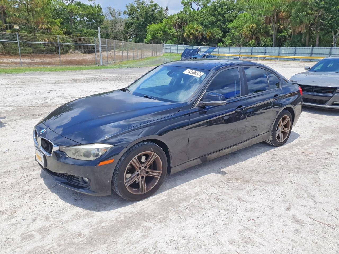 WBA3A5C57FF608647 · 2015 BMW 328