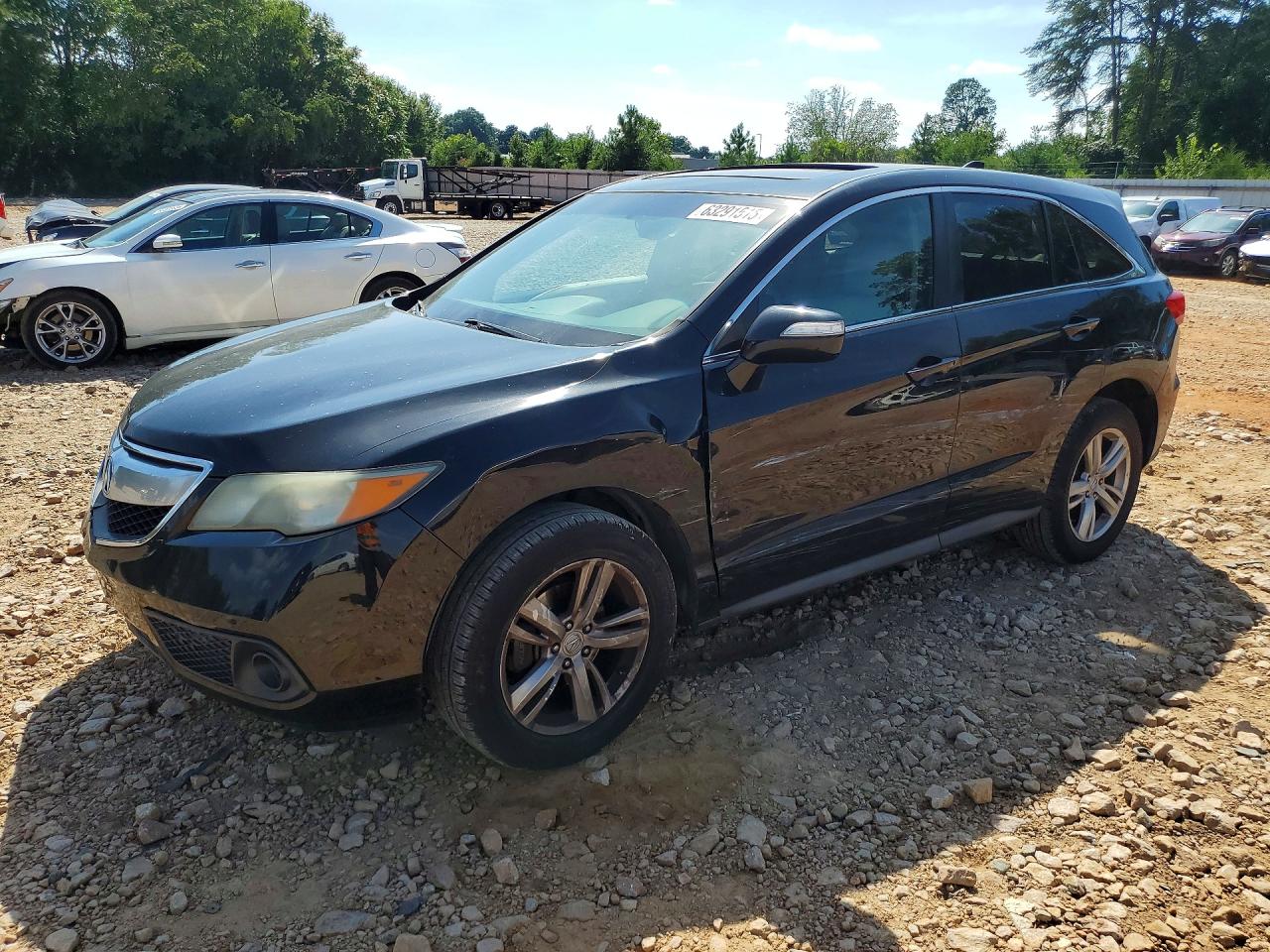 5J8TB4H39FL011665 · 2015 ACURA RDX