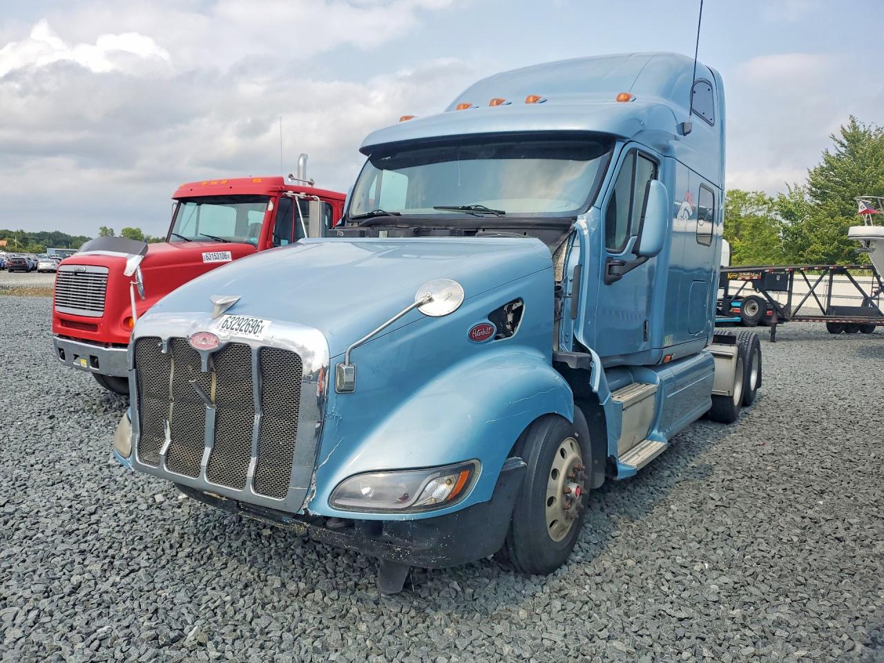 1XP7DB9X07D665027 · 2007 PETERBILT 387