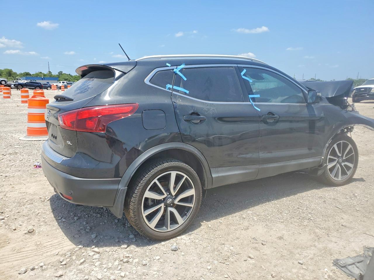 JN1BJ1CP3KW226430 · 2019 NISSAN ROGUE SPORT · 3/12