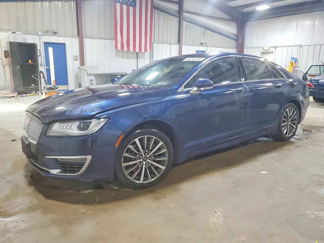 3LN6L5DCXHR643868 · 2017 LINCOLN MKZ
