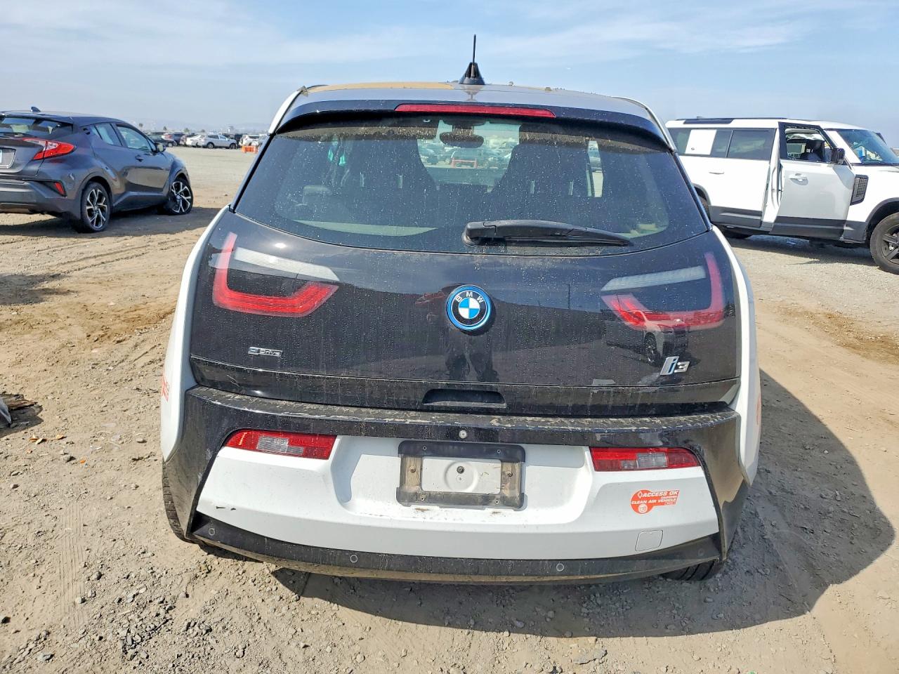 WBY1Z4C54FV501671 · 2015 BMW I3 · 6/13