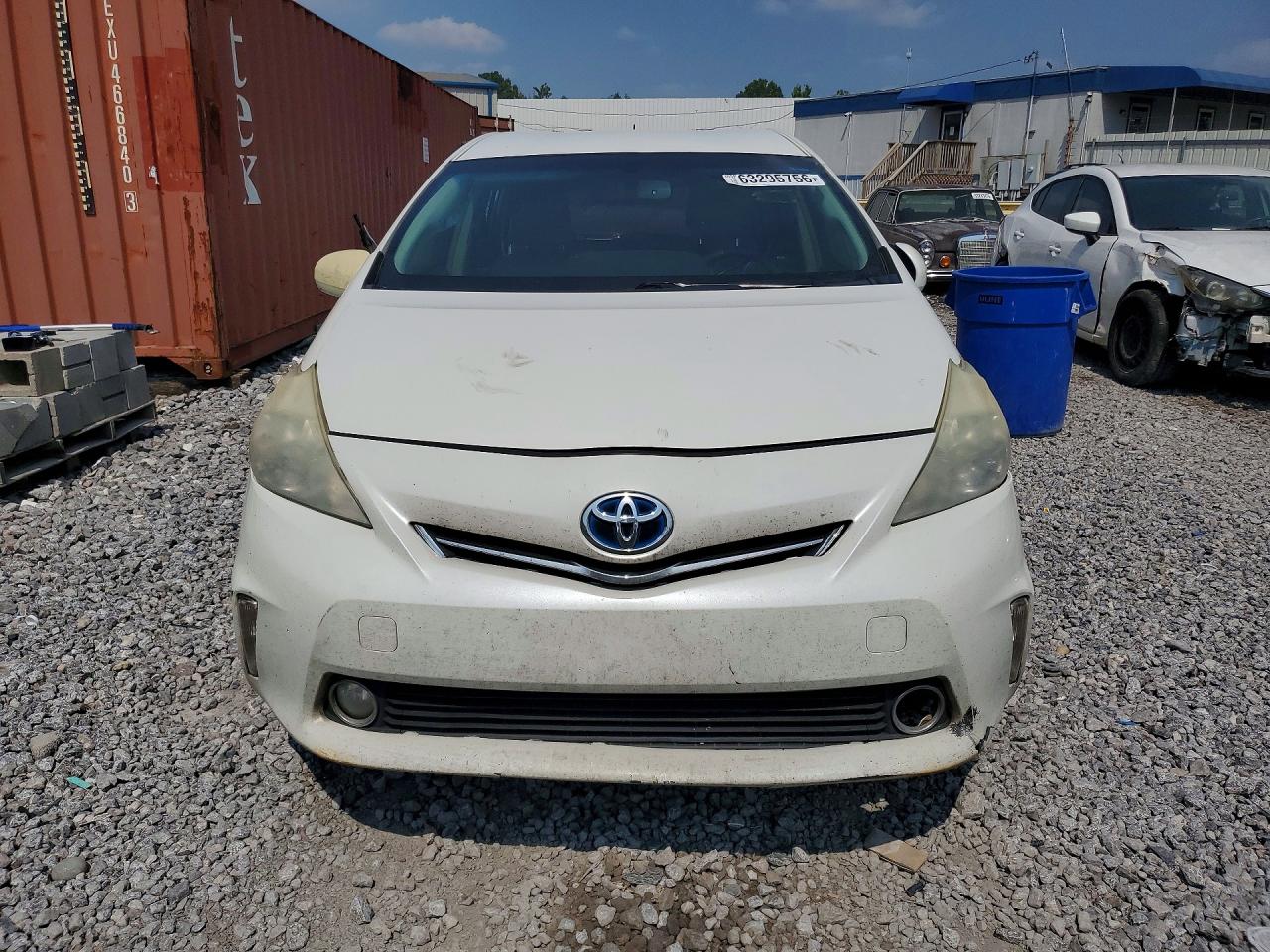 JTDZN3EU2C3037978 · 2012 TOYOTA PRIUS V · 5/12