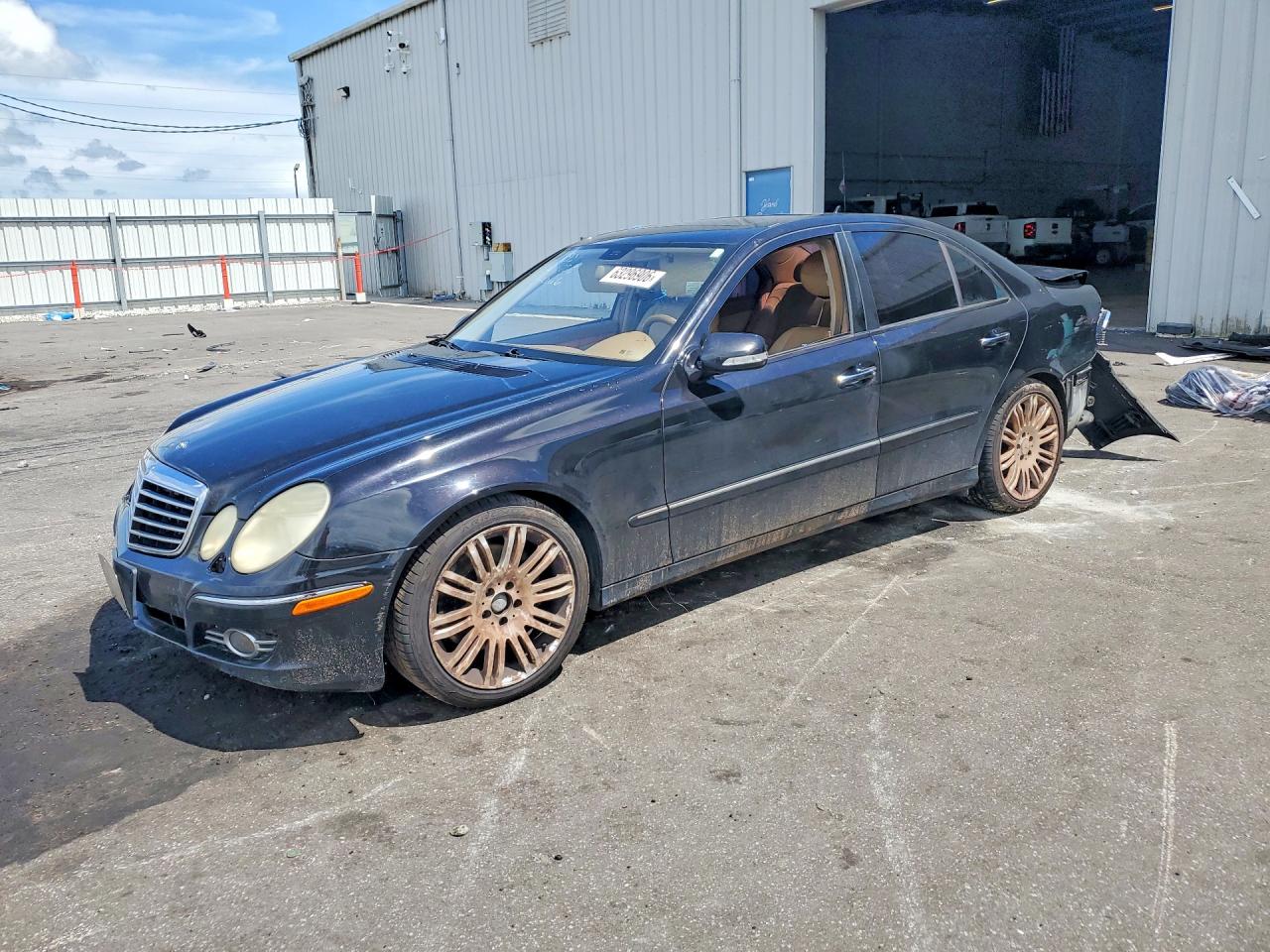 2008 MERCEDES-BENZ E
