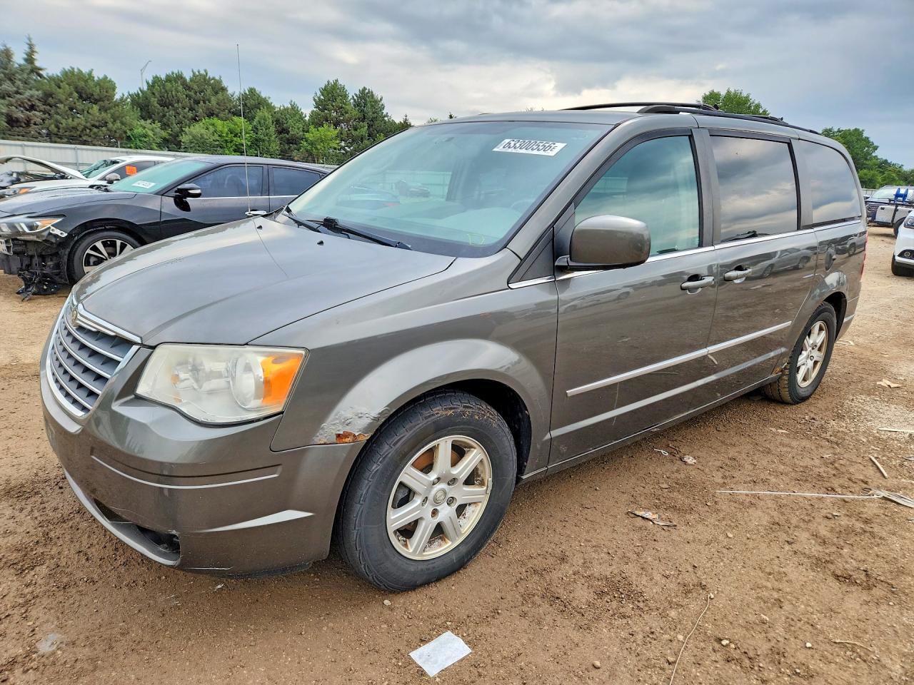 2A4RR5D13AR300355 · 2010 CHRYSLER TOWN & COUNTRY