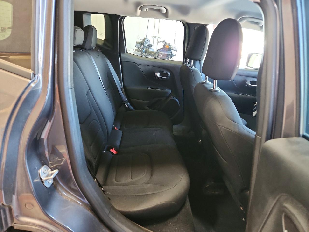 ZACNJBBB7LPL98526 · 2020 JEEP RENEGADE · 11/13
