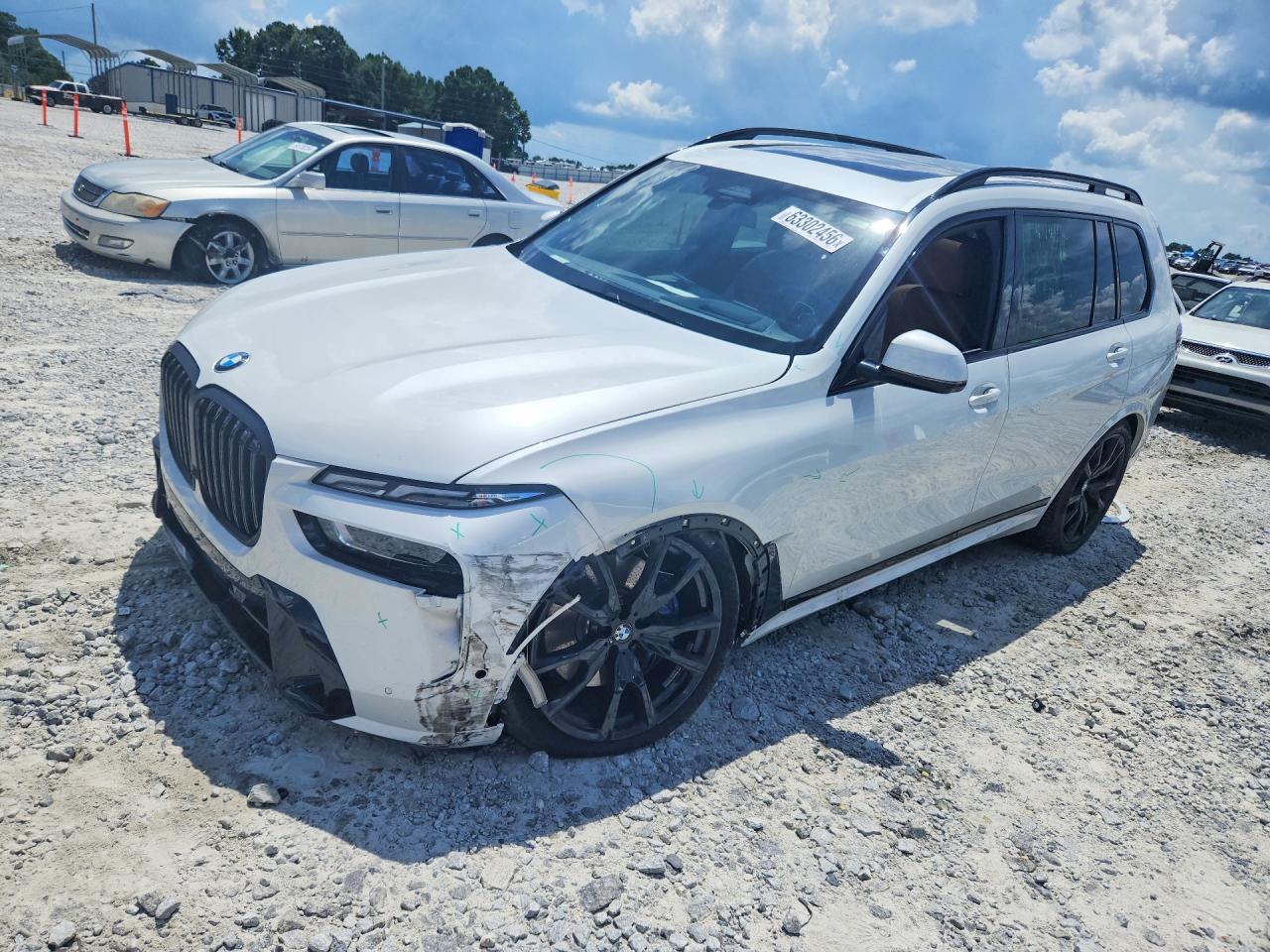 5UX23EM04R9U25297 · 2024 BMW X7