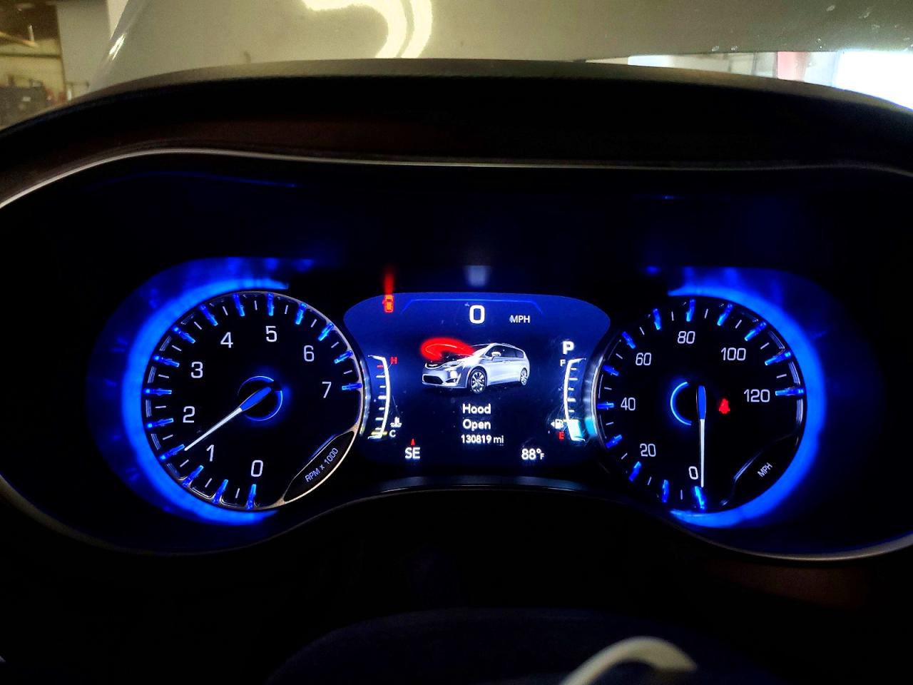 2C4RC1EG0HR511736 · 2017 CHRYSLER PACIFICA · 9/12