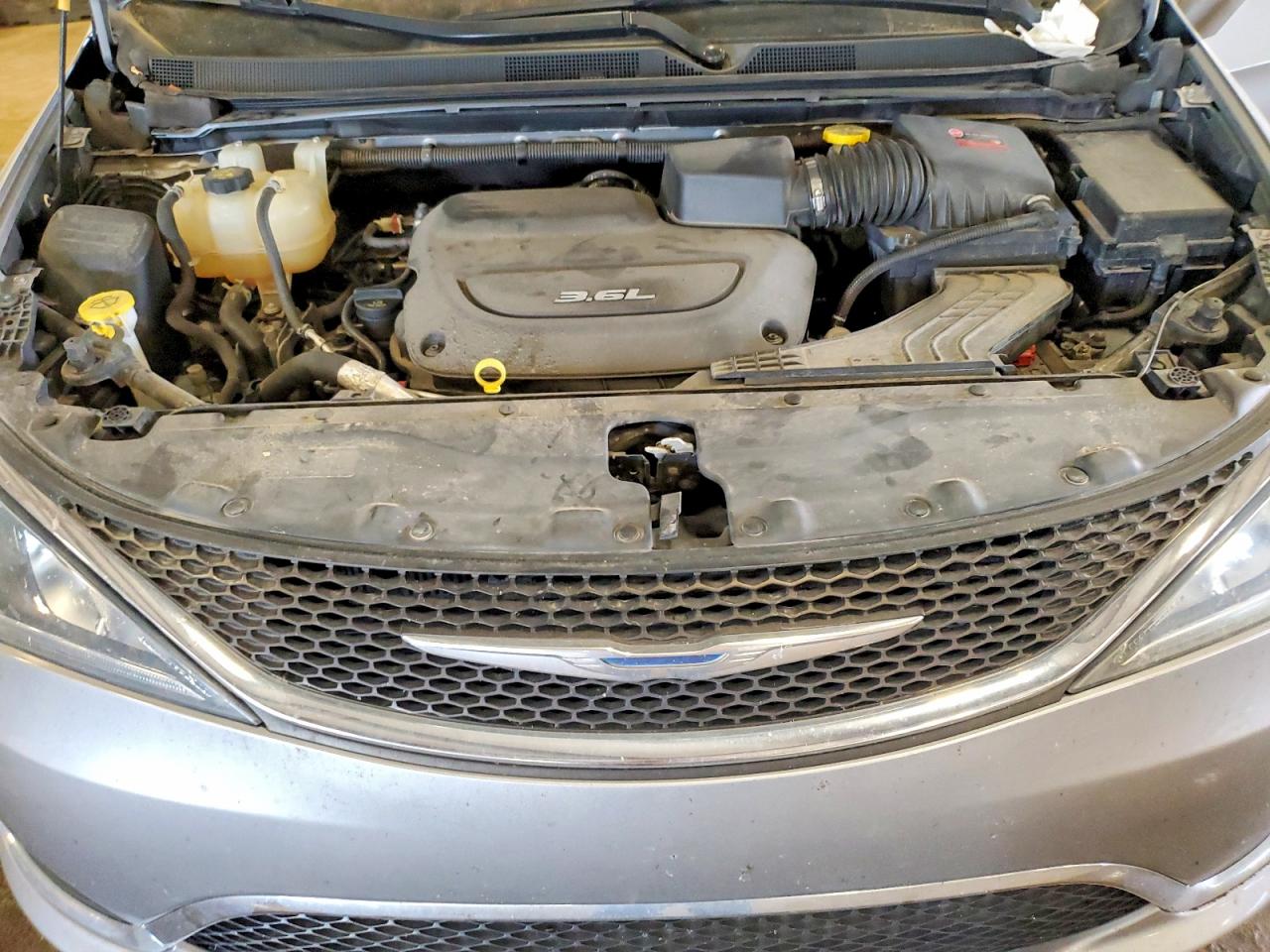 2C4RC1EG0HR511736 · 2017 CHRYSLER PACIFICA · 11/12