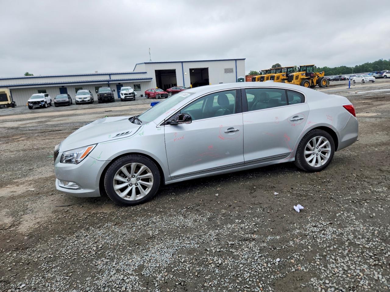 1G4GB5G31FF169404 · 2015 BUICK LACROSSE