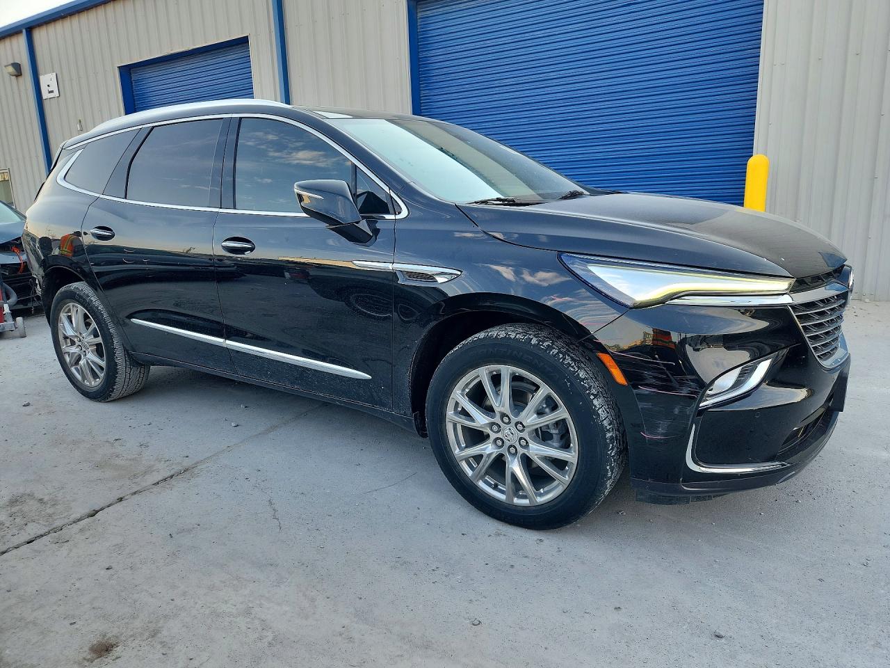 5GAERBKW7PJ125656 · 2023 BUICK ENCLAVE · 4/14