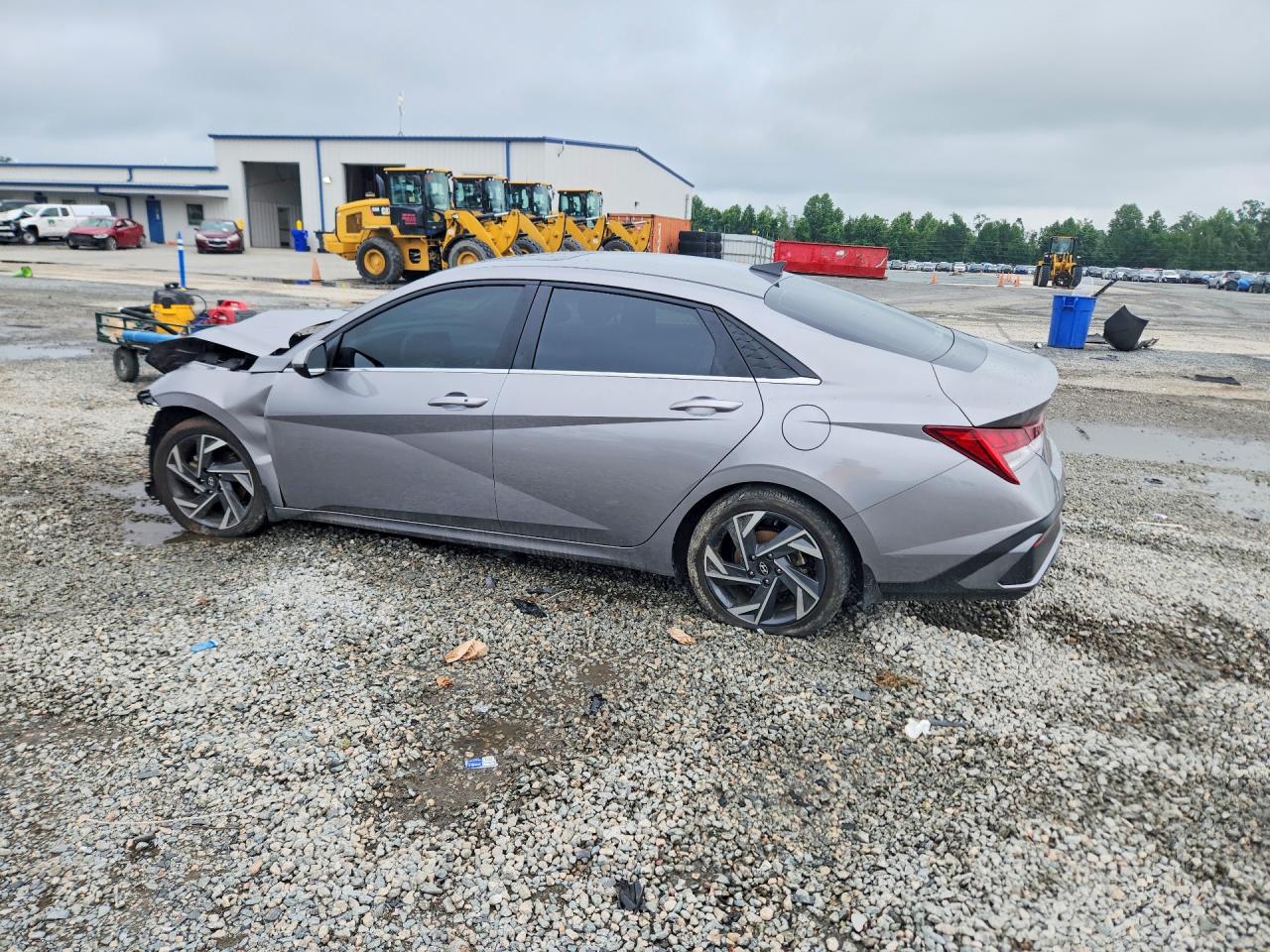 KMHLS4DG4RU780656 · 2024 HYUNDAI ELANTRA · 2/13