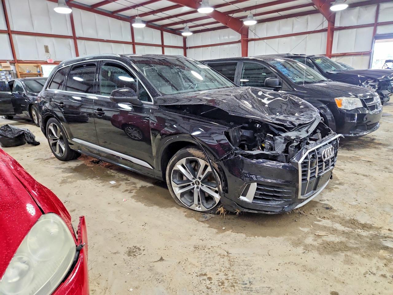 WA1VXAF77MD024994 · 2021 AUDI Q7 · 4/13