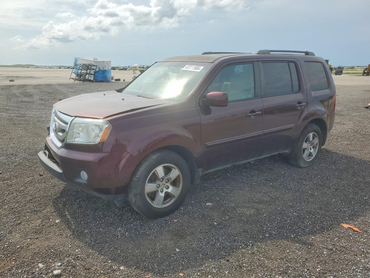 5FNYF3H64BB027718 · 2011 HONDA PILOT