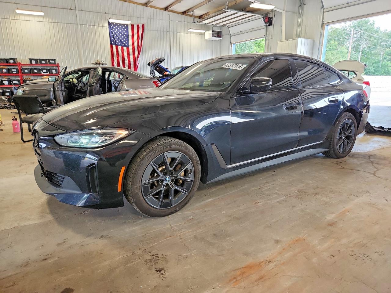WBY43AW07PFR20929 · 2023 BMW I4