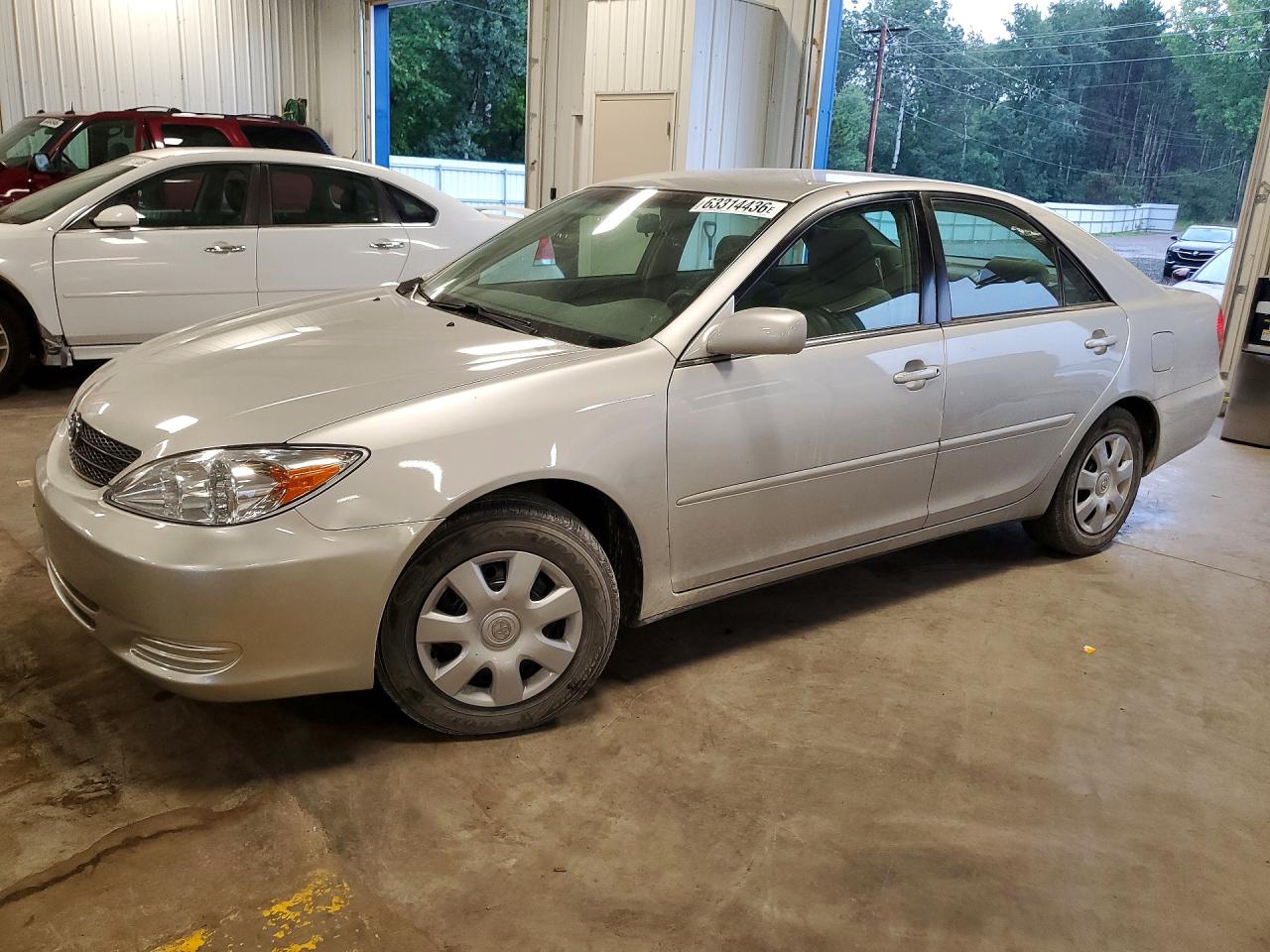 4T1BE32K72U044496 · 2002 TOYOTA CAMRY