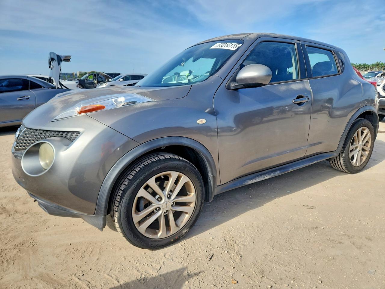 JN8AF5MR2ET362186 · 2014 NISSAN JUKE