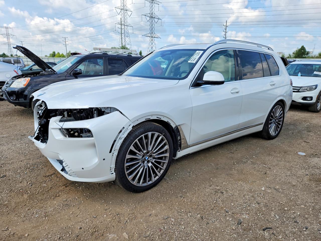 5UX23EM01P9N67636 · 2023 BMW X7