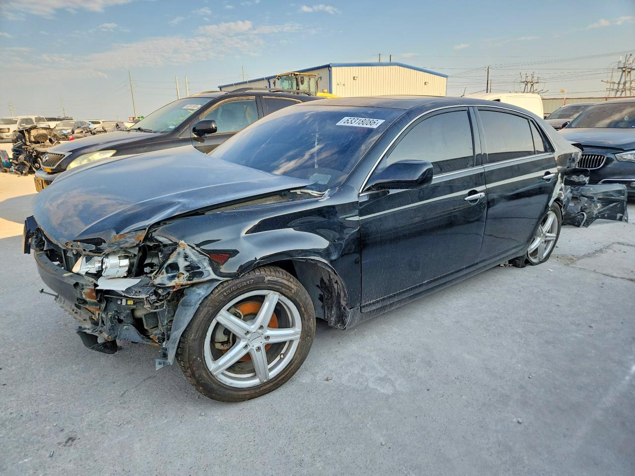 4T1BK36BX8U298893 · 2008 TOYOTA AVALON