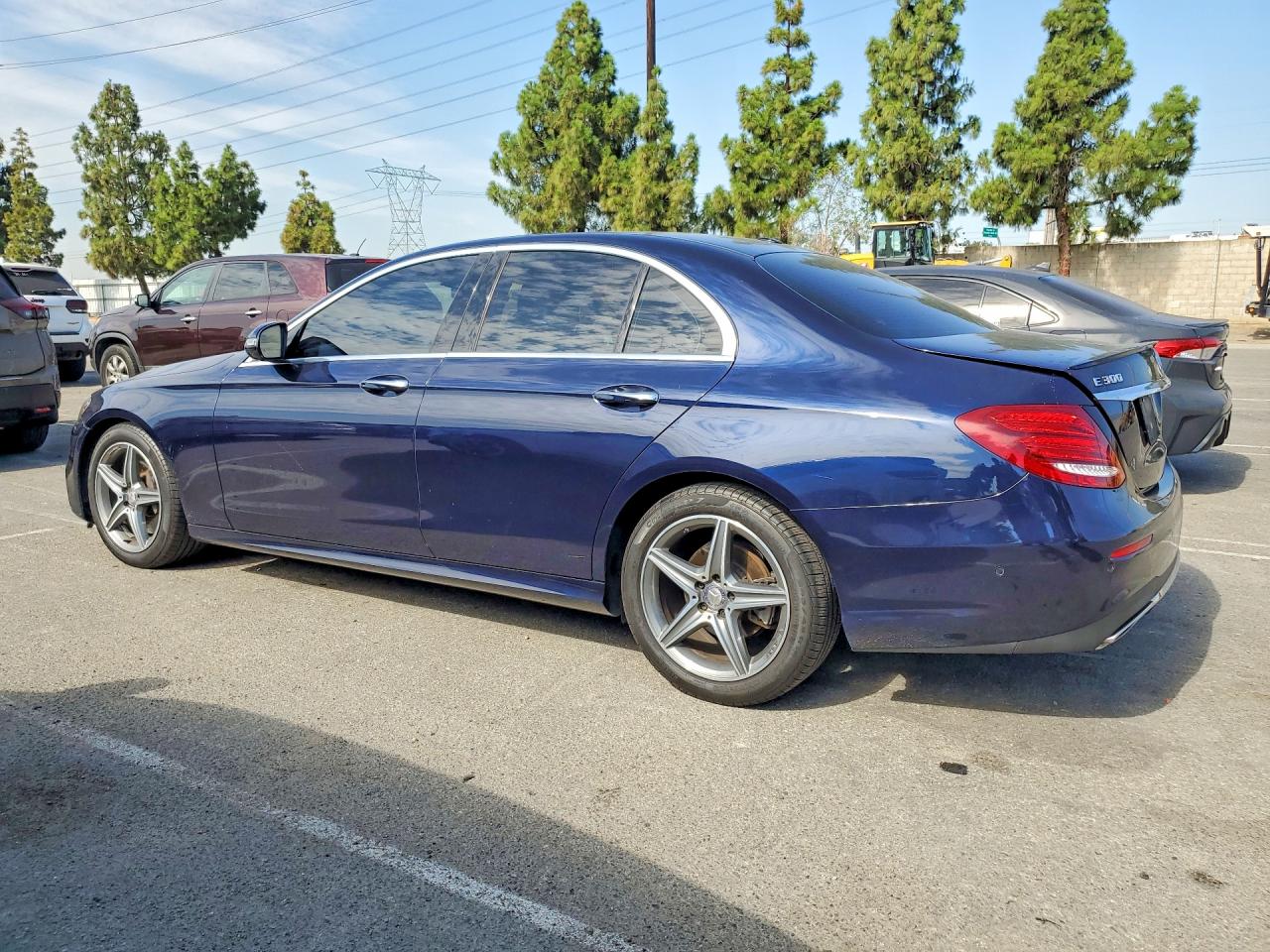 WDDZF4JB7HA056851 · 2017 MERCEDES-BENZ E · 2/12