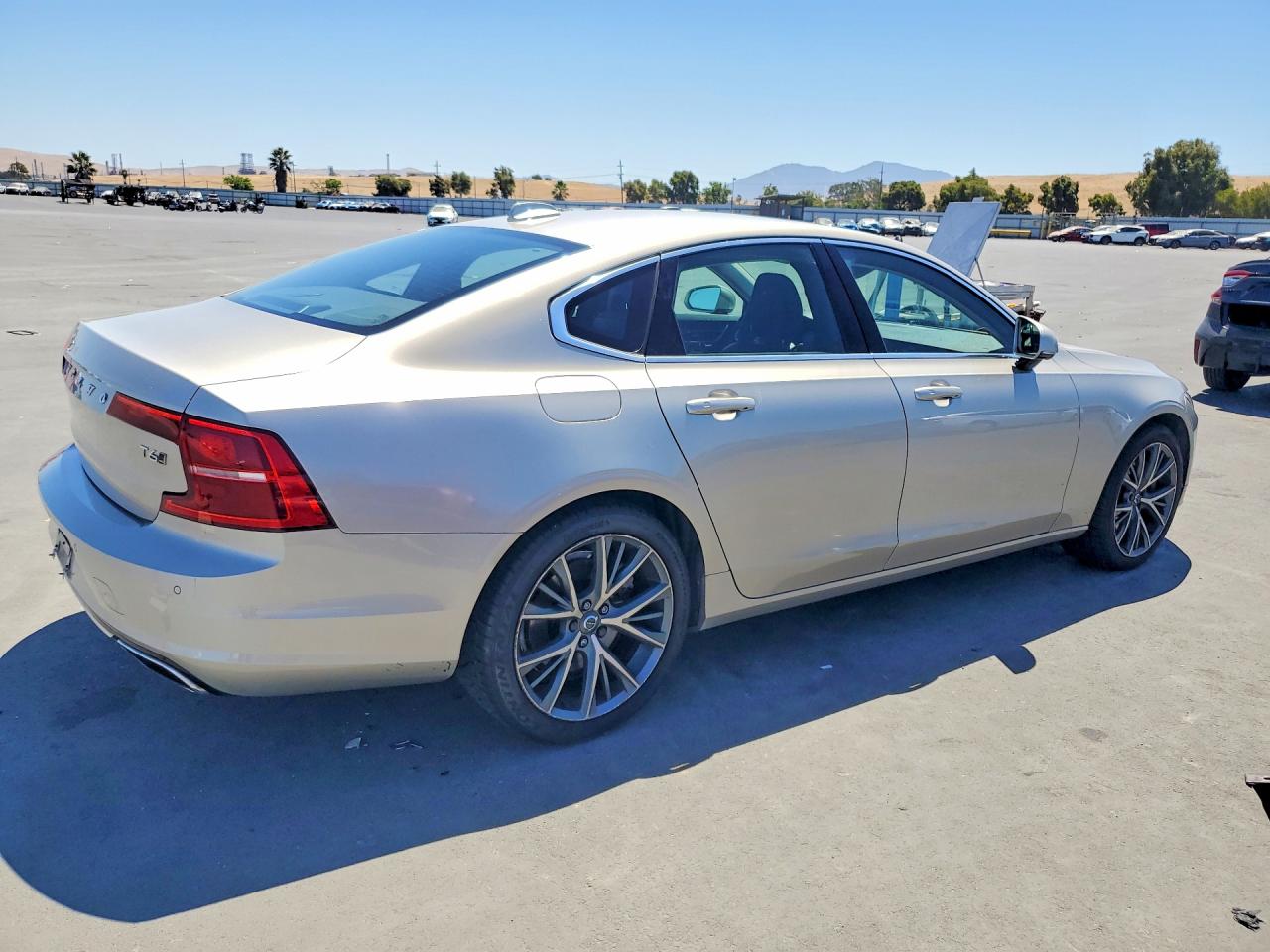 YV1A22MK0H1016091 · 2017 VOLVO S90 · 3/12