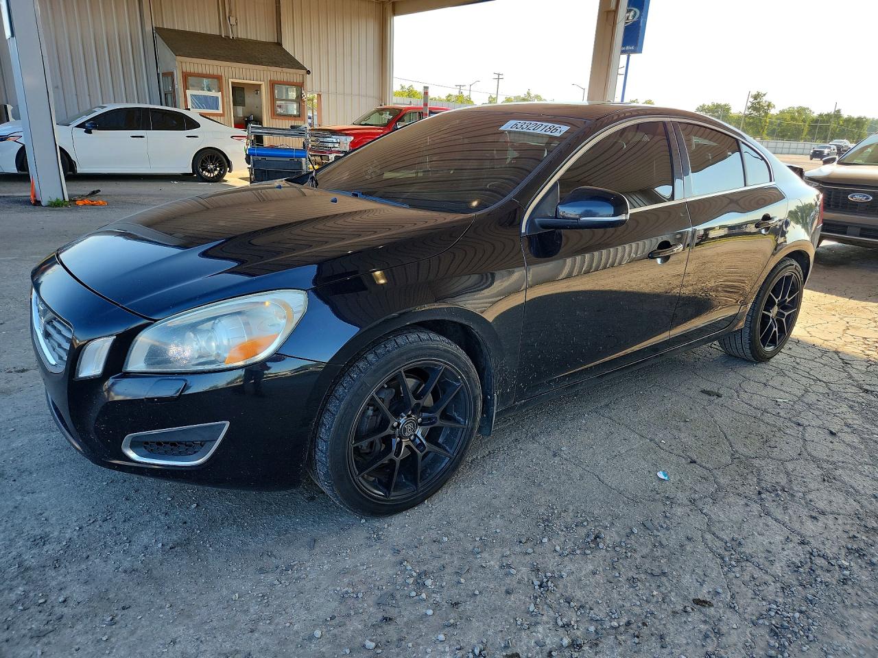YV1902FH8C2119238 · 2012 VOLVO S60