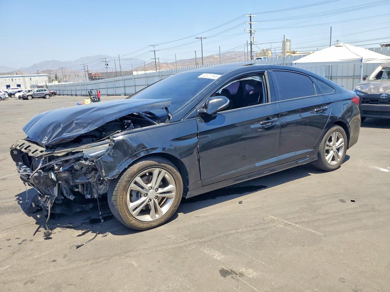 5NPE34AF7JH672729 · 2018 HYUNDAI SONATA