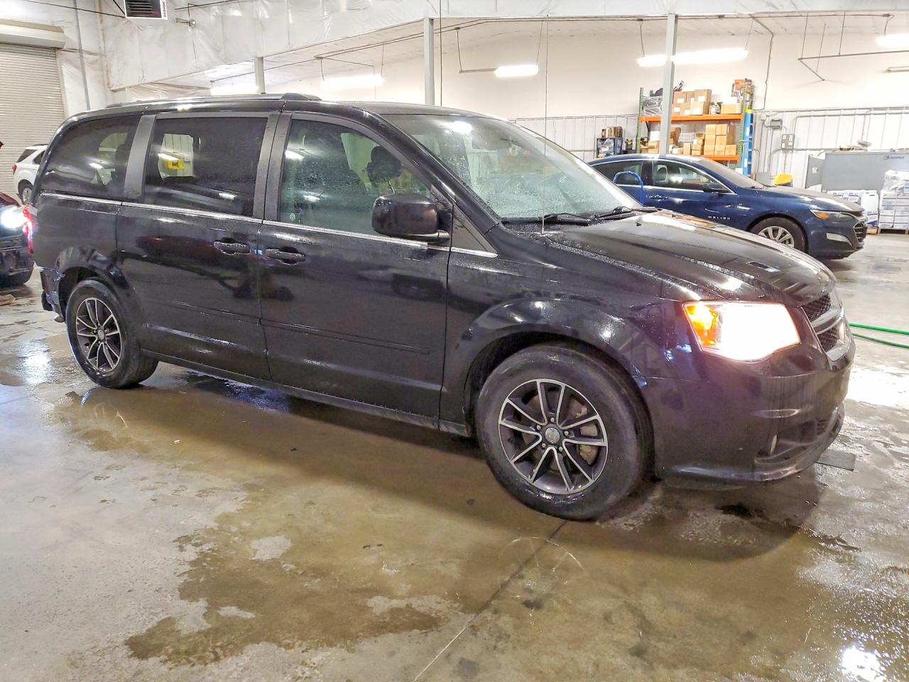 2C4RDGCG0HR554122 · 2017 DODGE GRAND CARAVAN · 4/13