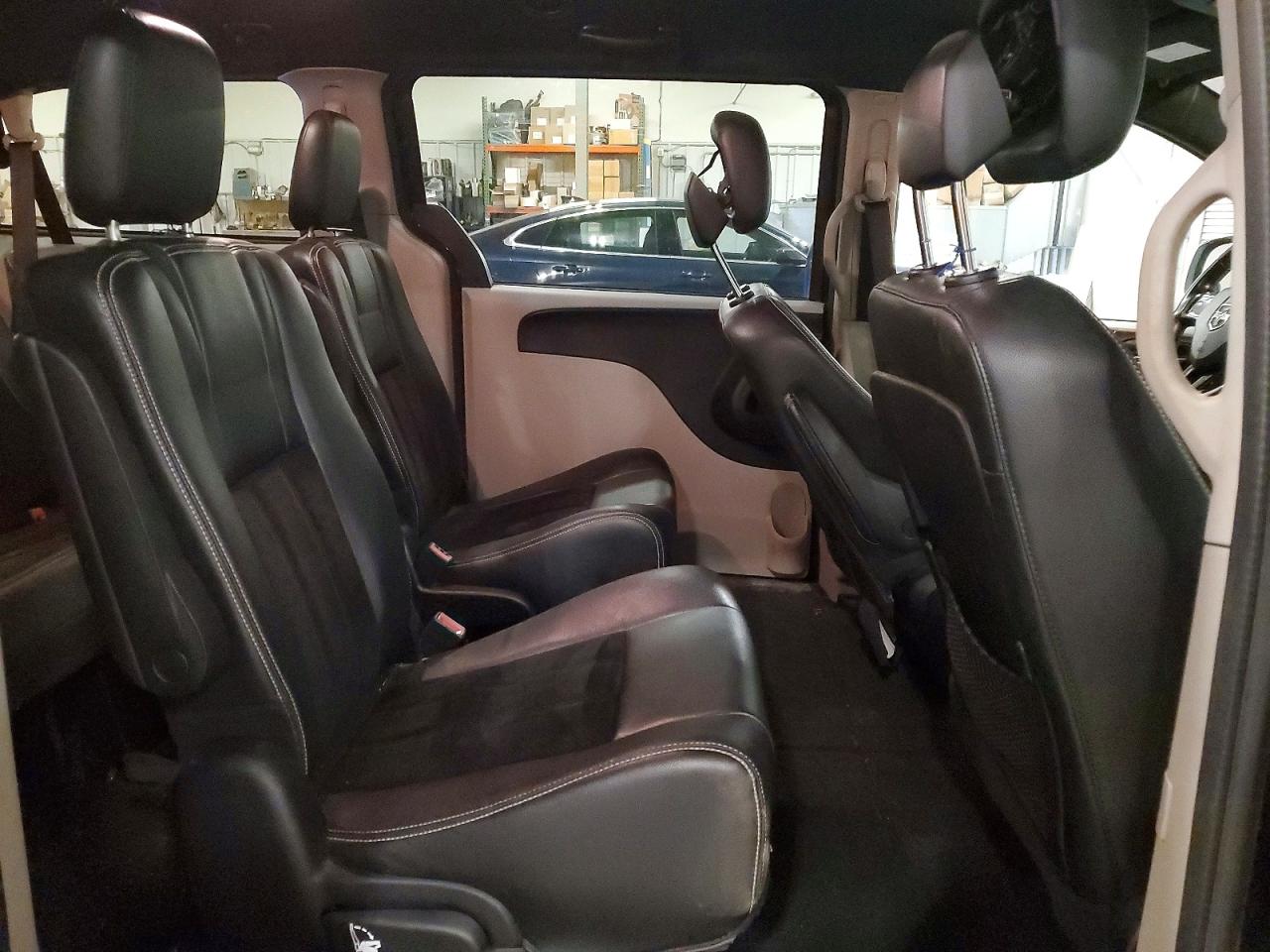 2C4RDGCG0HR554122 · 2017 DODGE GRAND CARAVAN · 11/13