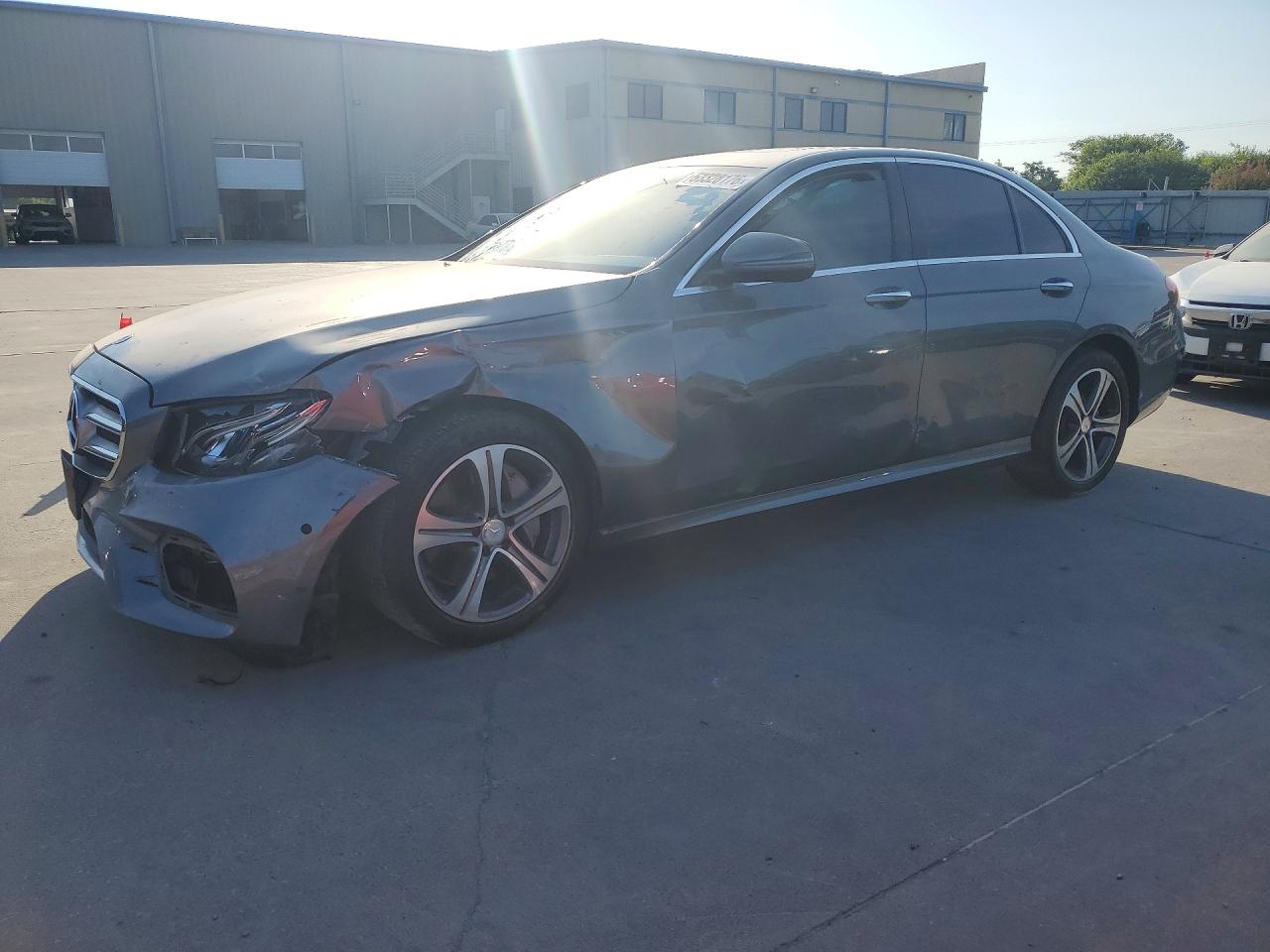2017 MERCEDES-BENZ E