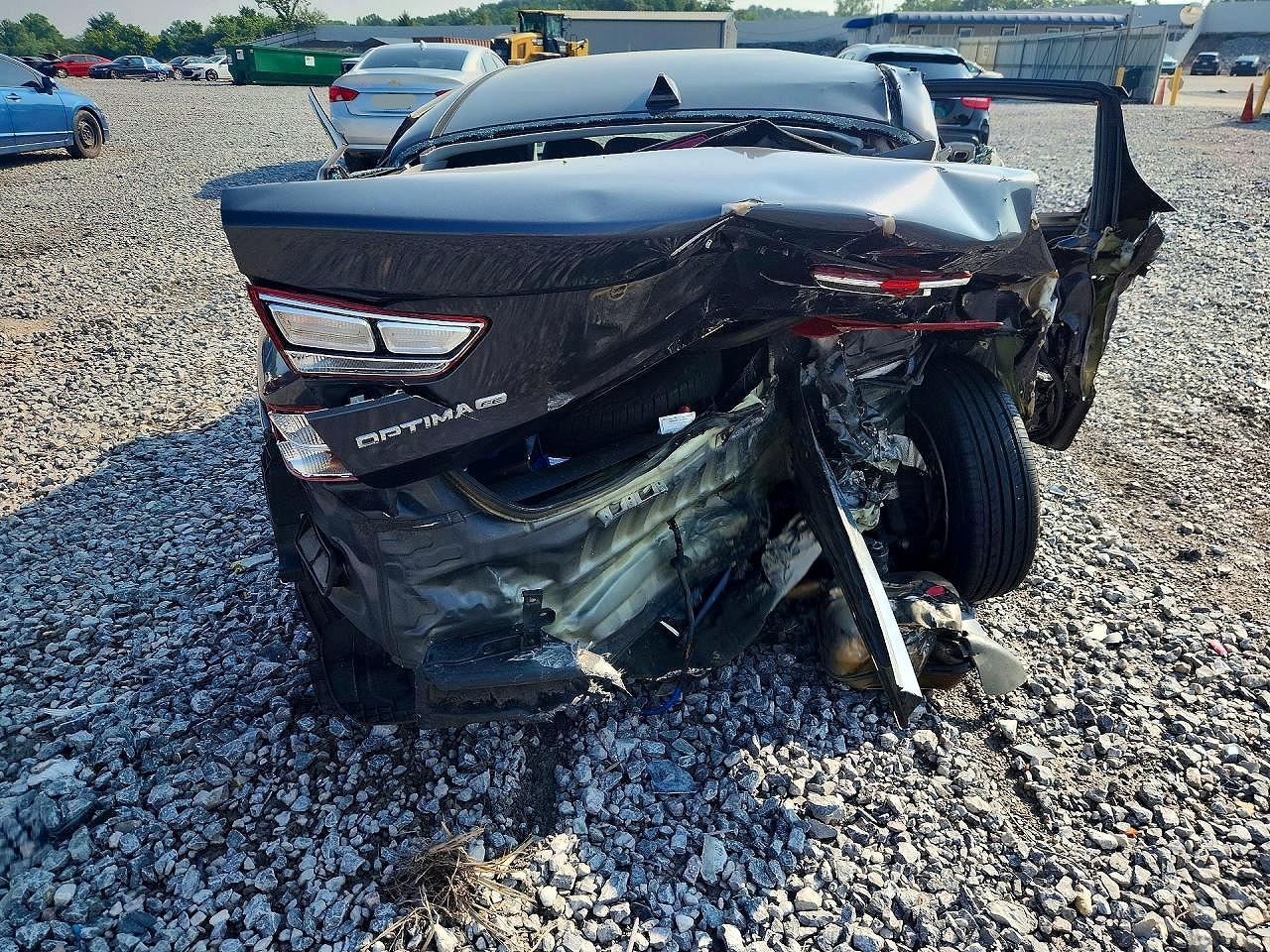 KNAGT4L35J5232677 · 2018 KIA OPTIMA · 6/11