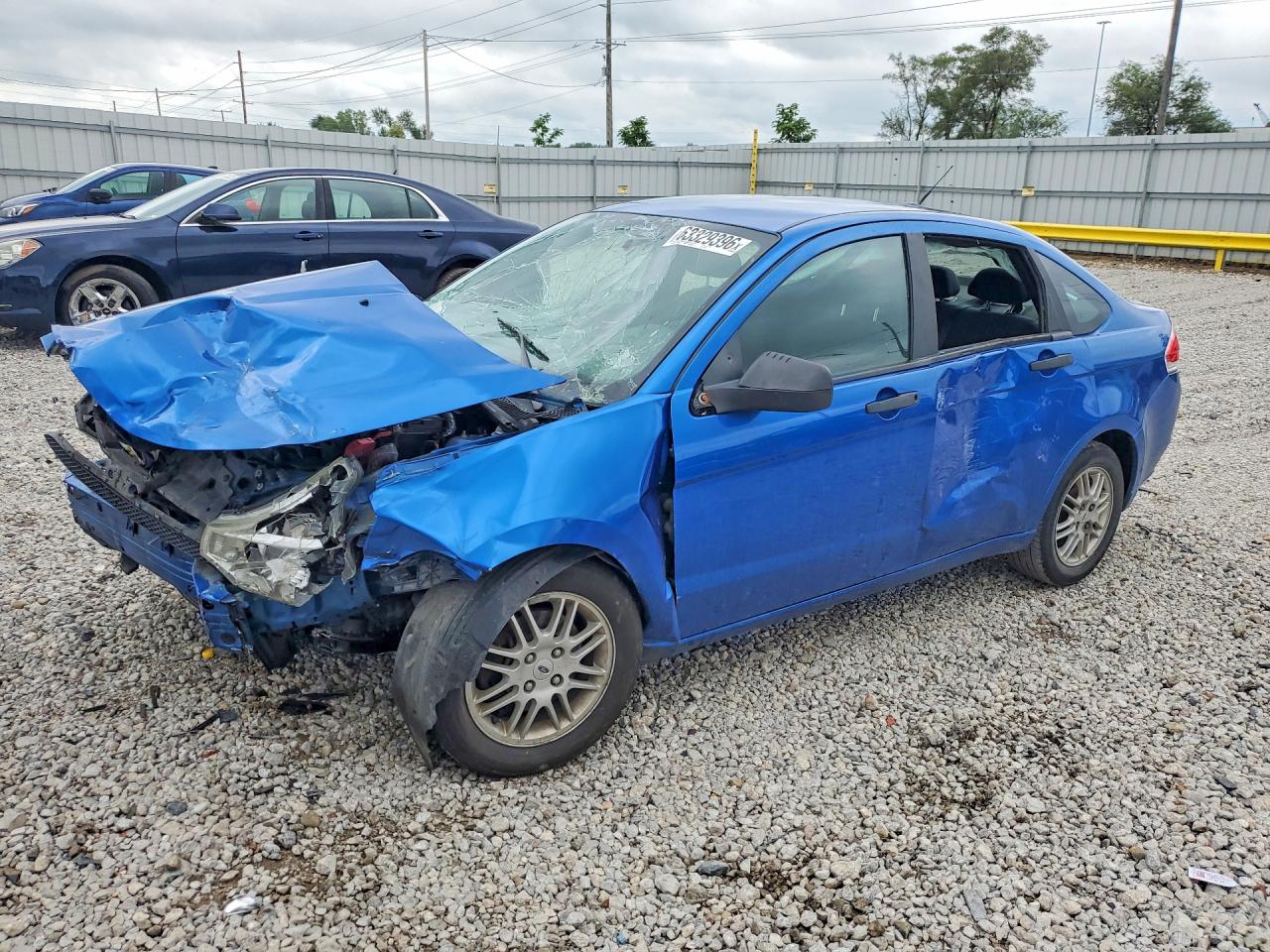1FAHP3FN7AW214863 · 2010 FORD FOCUS