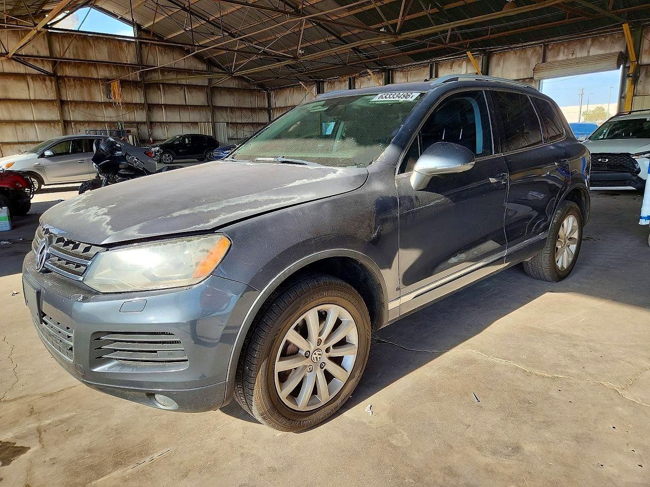 WVGFK9BP8CD000100 · 2012 VOLKSWAGEN TOUAREG