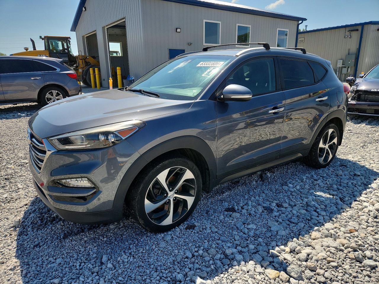 KM8J3CA2XGU251698 · 2016 HYUNDAI TUCSON