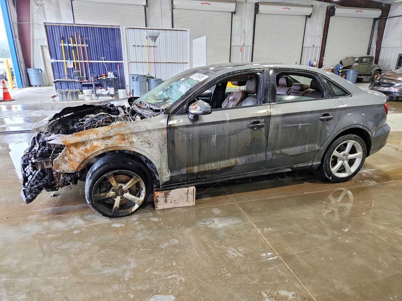 WAUA7HFF1G1050806 · 2016 AUDI A3