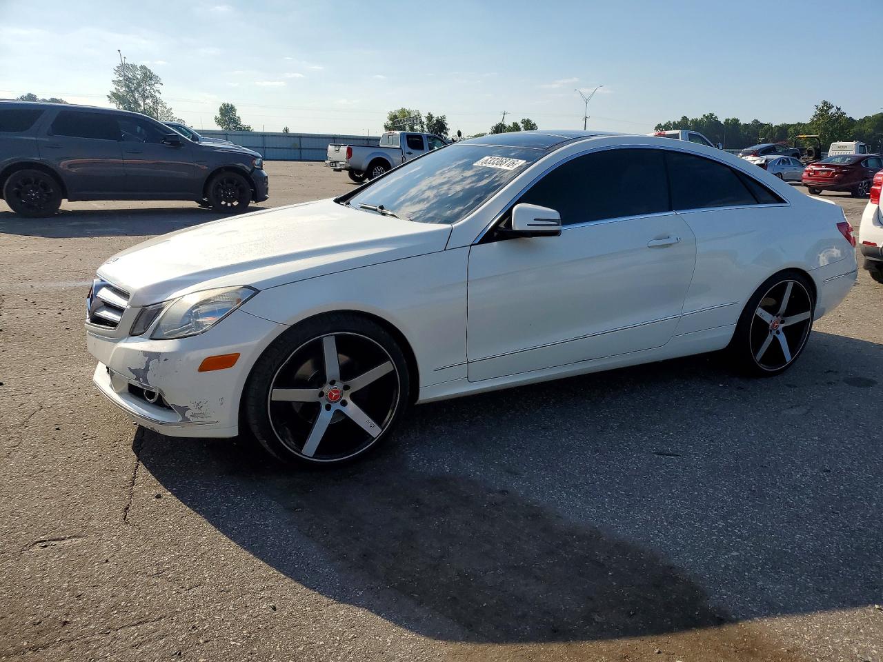 WDDKJ5GB6BF087998 · 2011 MERCEDES-BENZ E
