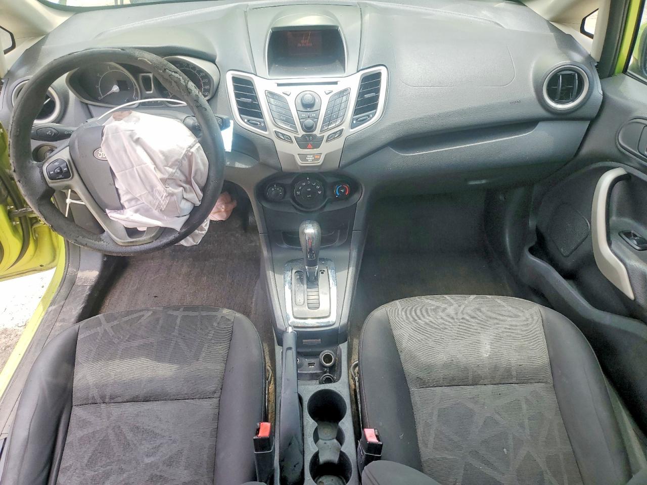3FADP4EJ6BM113415 · 2011 FORD FIESTA · 8/12