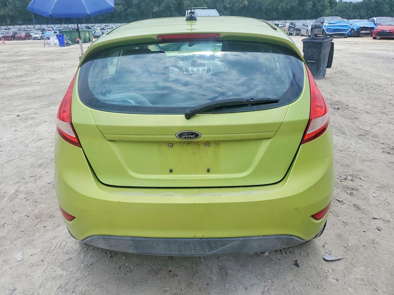 3FADP4EJ6BM113415 · 2011 FORD FIESTA · 6/12