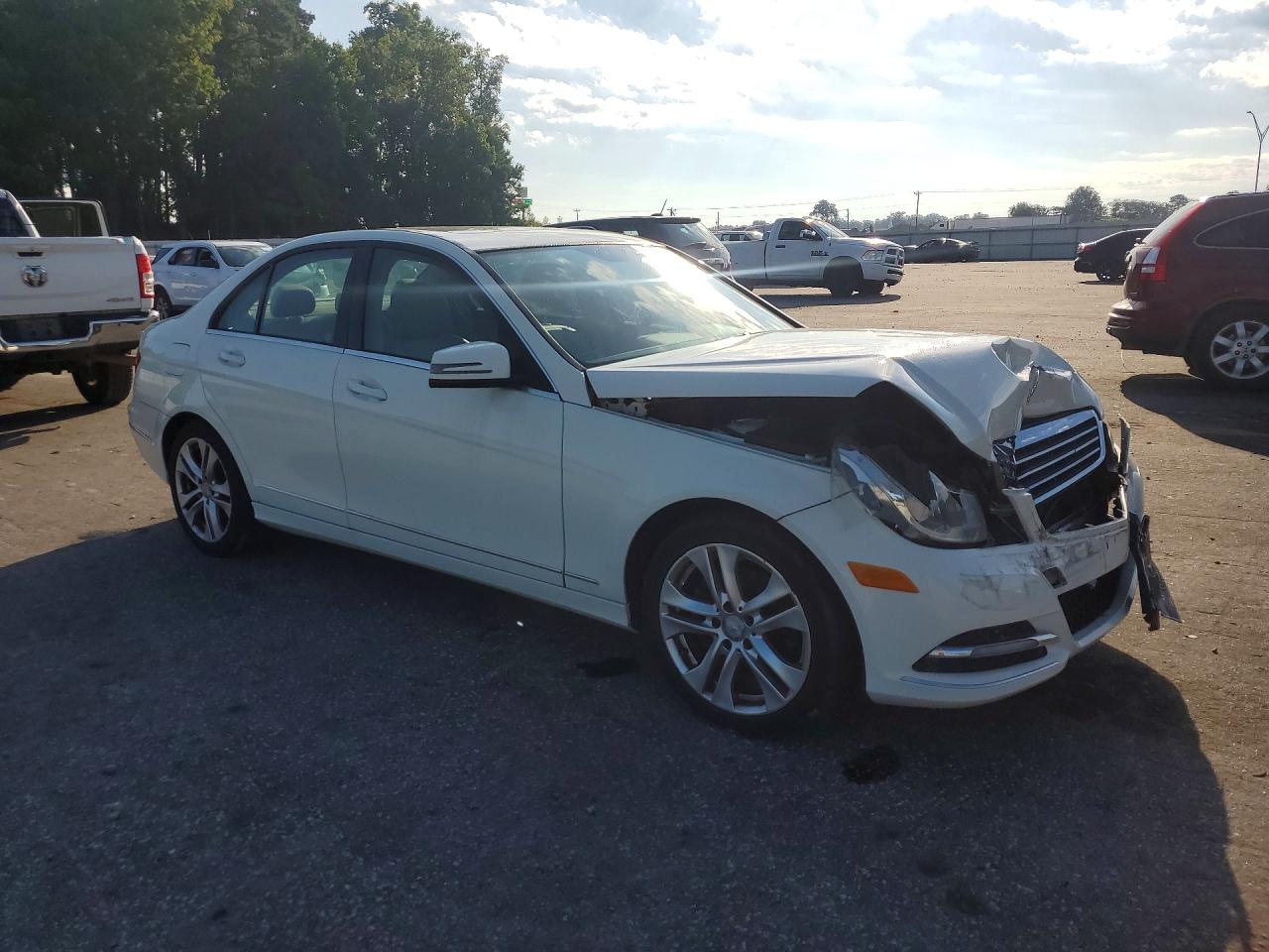 WDDGF8BB7CA649065 · 2012 MERCEDES-BENZ C · 4/12