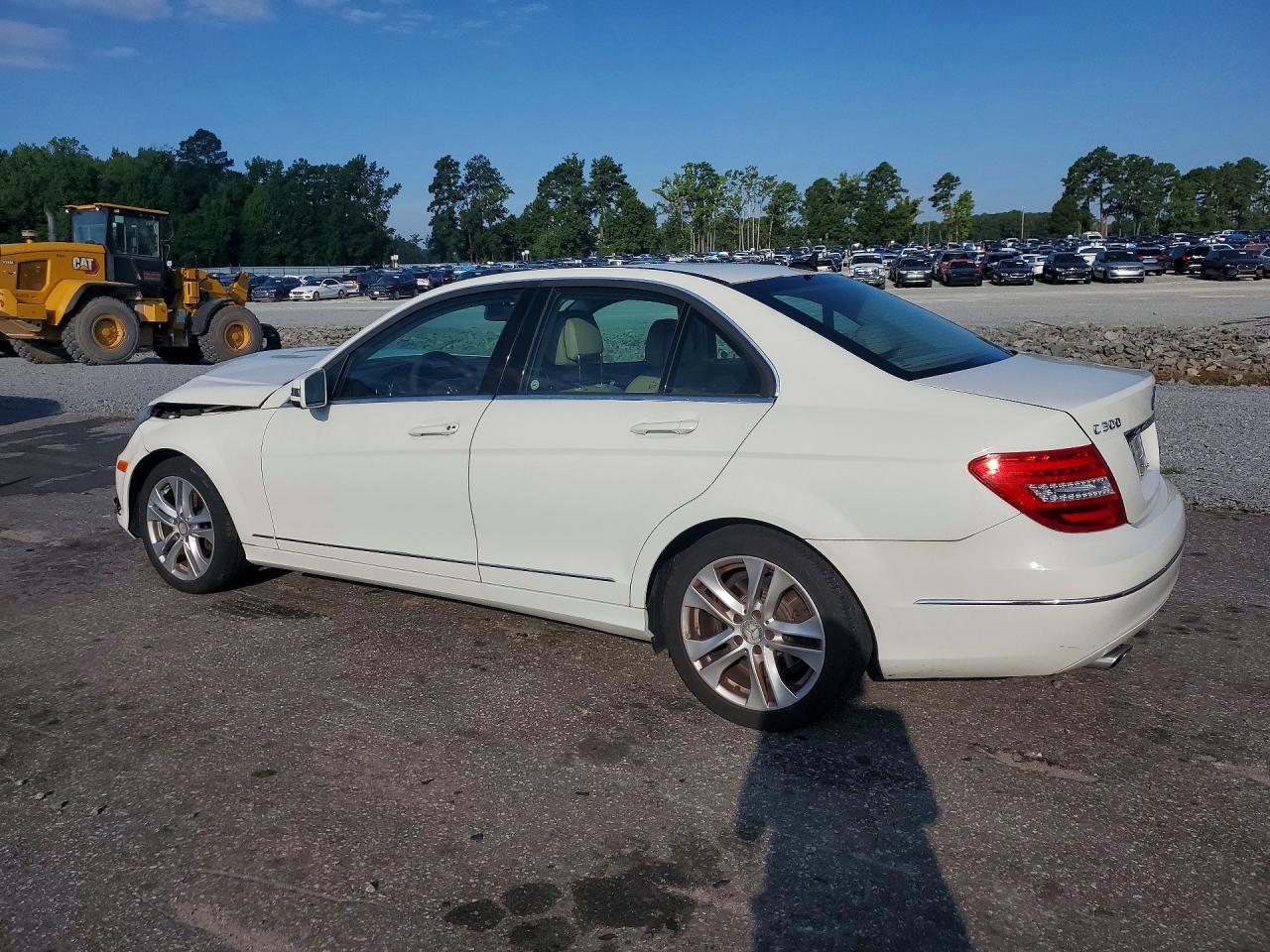 WDDGF8BB7CA649065 · 2012 MERCEDES-BENZ C · 2/12