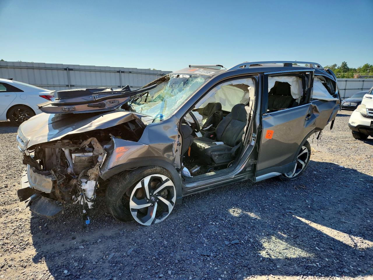 JF2SKARC4PH429158 · 2023 SUBARU FORESTER