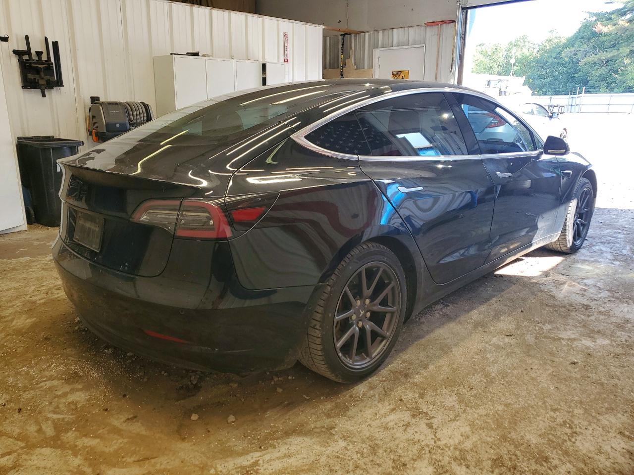 5YJ3E1EA5KF397781 · 2019 TESLA MODEL 3 · 3/12