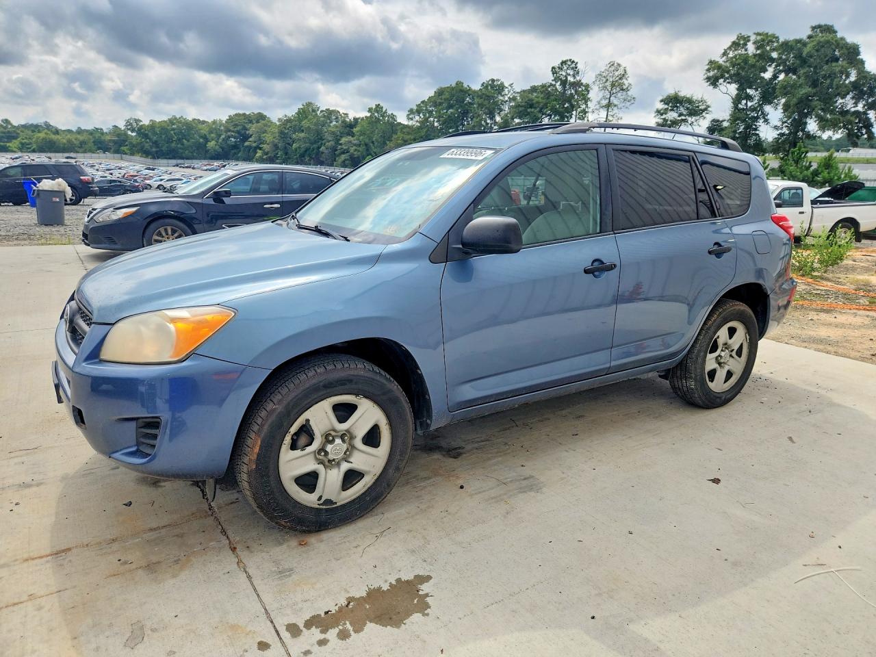 2T3BF4DVXBW141919 · 2011 TOYOTA RAV4